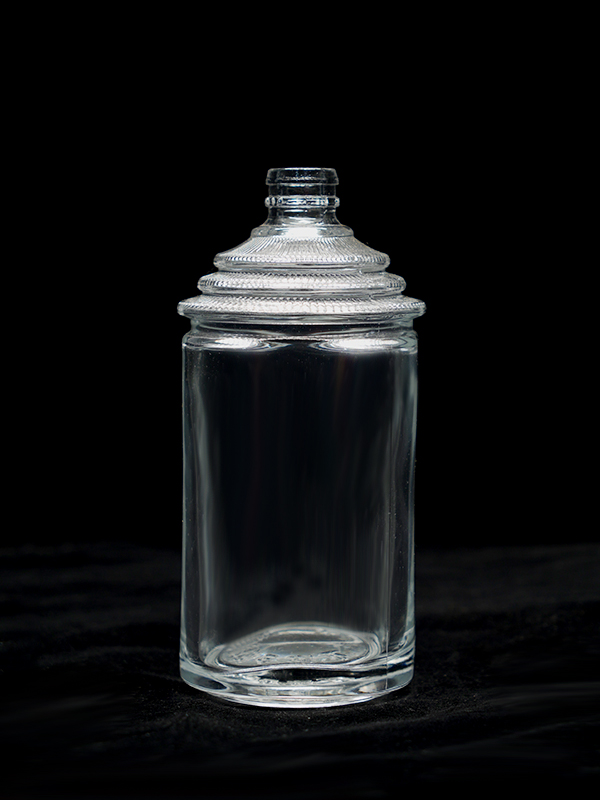 晶白料玻璃酒瓶