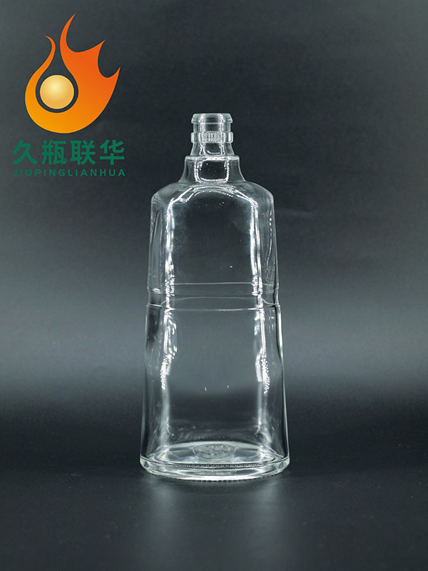 晶白料酒瓶