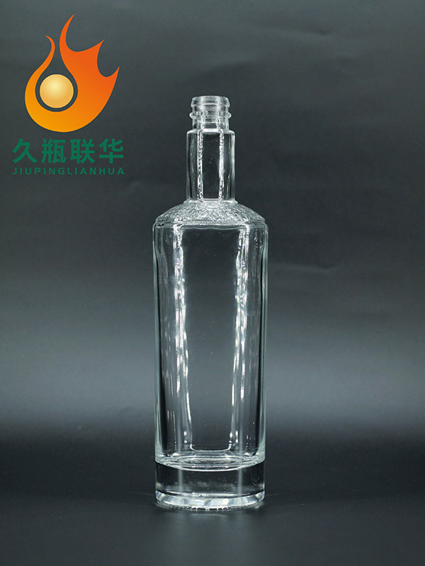 晶白料酒瓶