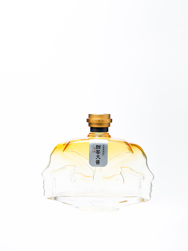 酣客天酱晶白料酒瓶