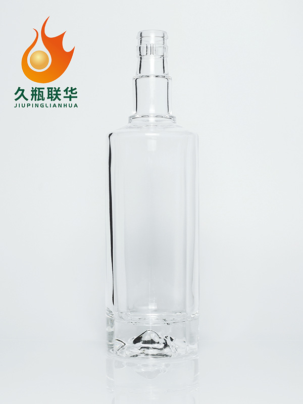 晶白料酒瓶