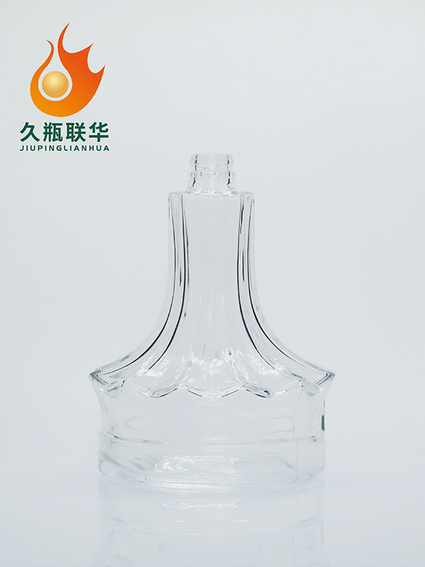 晶白料酒瓶