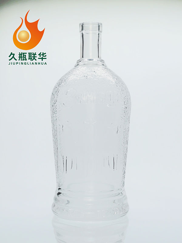 晶白料酒瓶