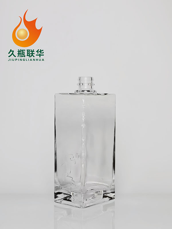 晶白料酒瓶