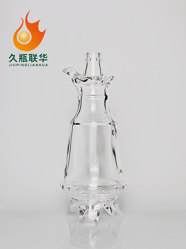 晶白料酒瓶