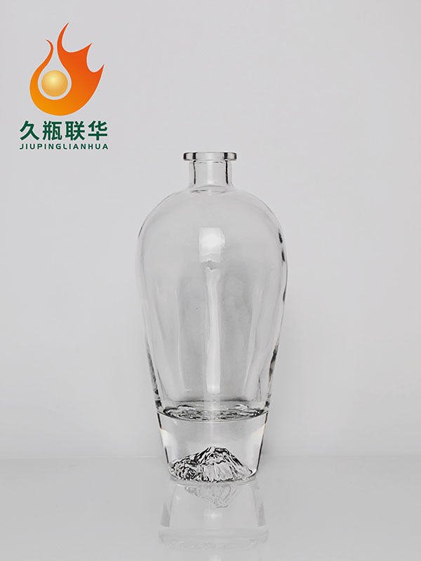 晶白料酒瓶